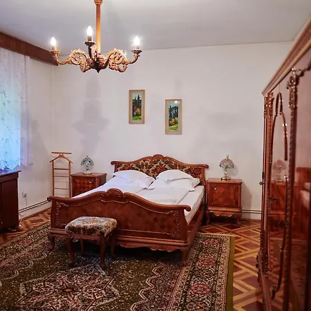 Oda ve Kahvaltı Kormos Bradut